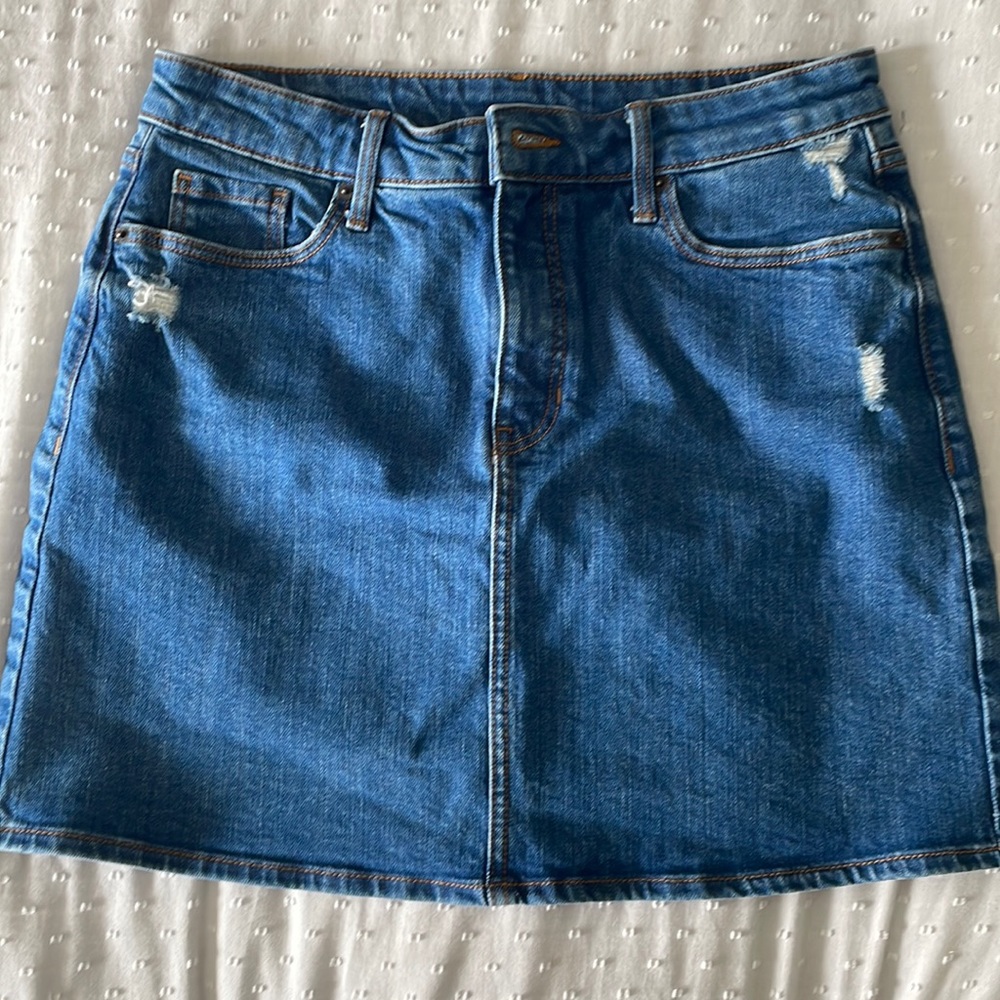 Old Navy mini jean skirt